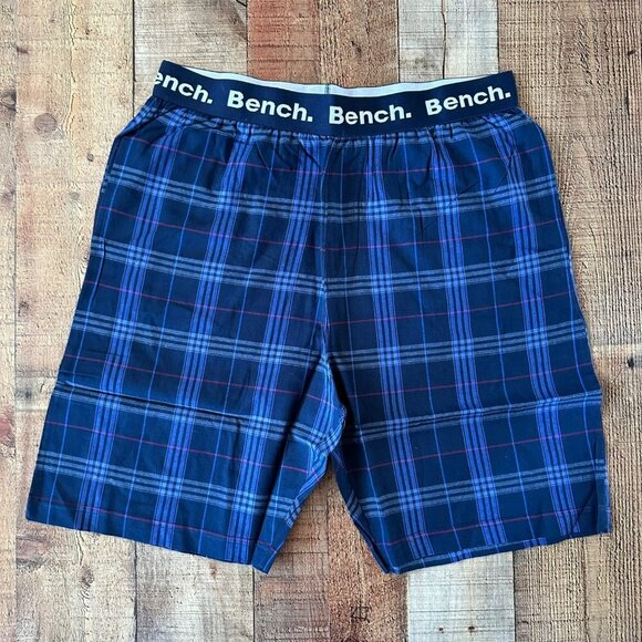 Bench Navy plaid meyersville poplin shorts men's medium - Picture 1 of 9